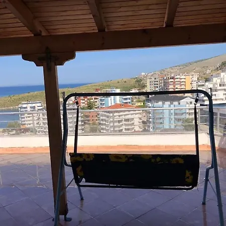 Appartamento Spacious With Large Rooftop Terrace Sarandë
